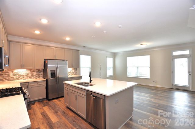 536 Laurel Walk Lane, Belmont, NC 28012