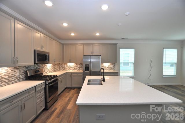 536 Laurel Walk Lane, Belmont, NC 28012