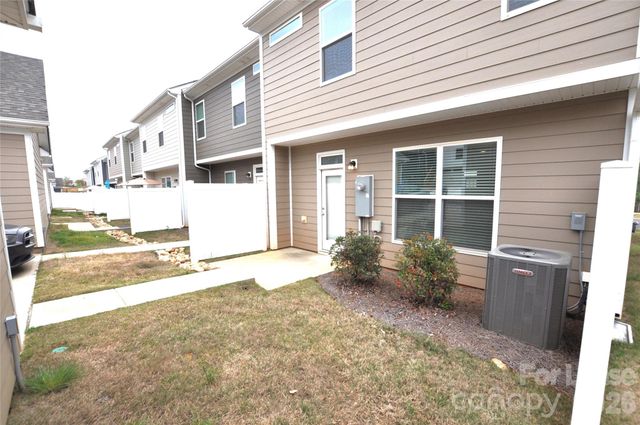 536 Laurel Walk Lane, Belmont, NC 28012