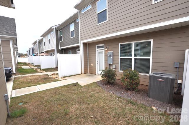 536 Laurel Walk Lane, Belmont, NC 28012