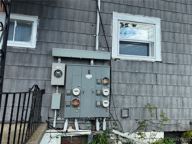 1306 East Lovejoy Street, Buffalo, NY 14206