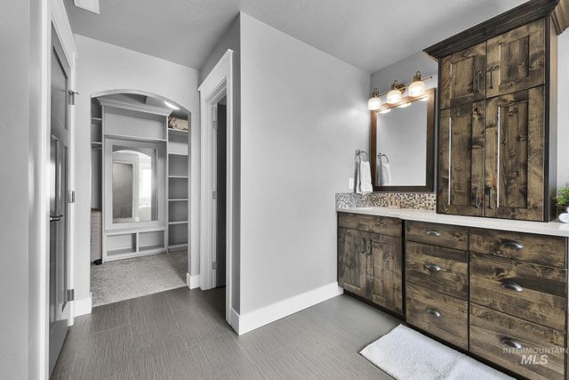 5313 S Tindaris Pl, Meridian, ID 83642