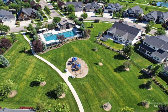 5313 S Tindaris Pl, Meridian, ID 83642