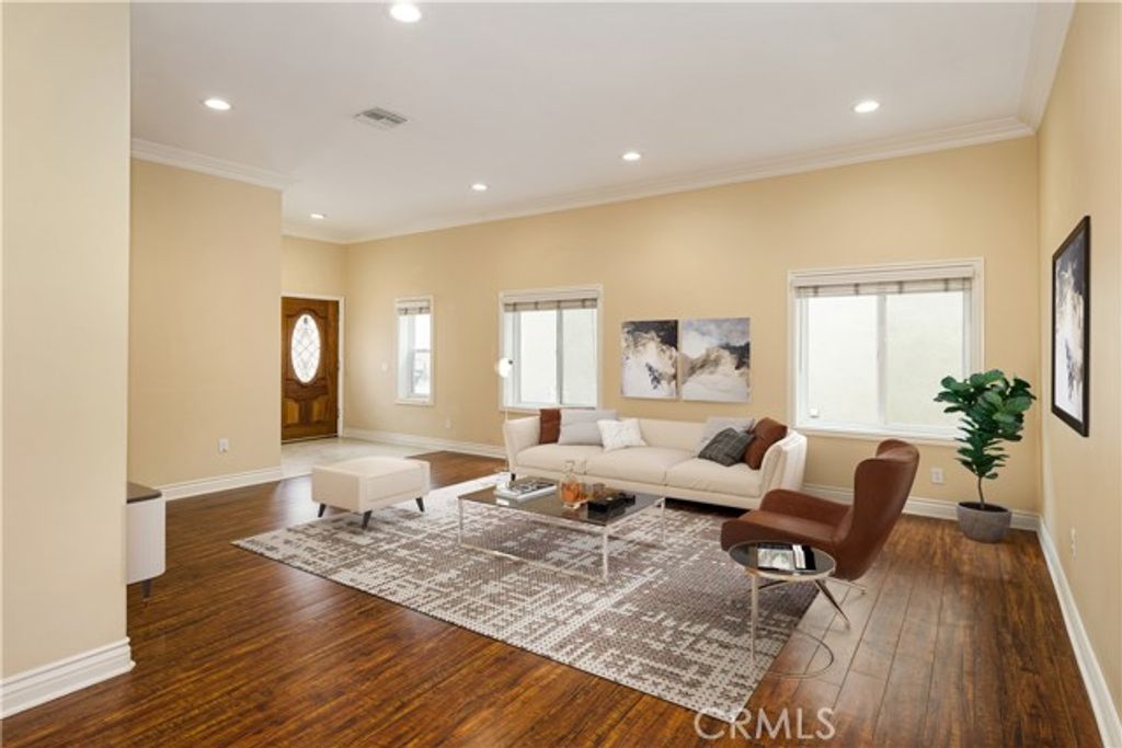 14026 Lemoli Avenue C, Hawthorne, CA 90250