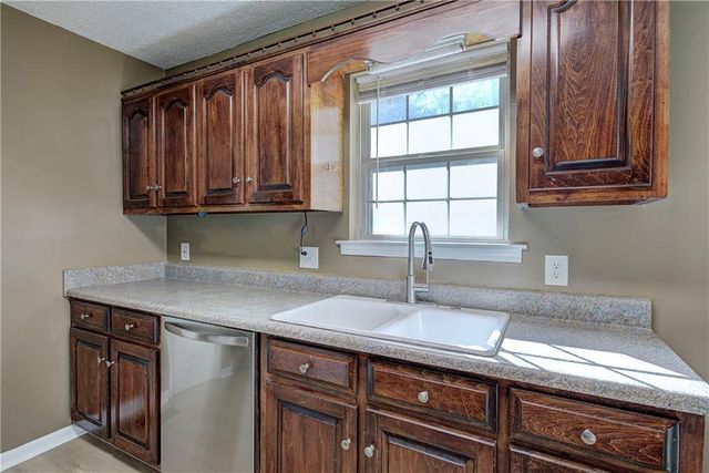 81 Old Highway 41 NW, Adairsville, GA 30103