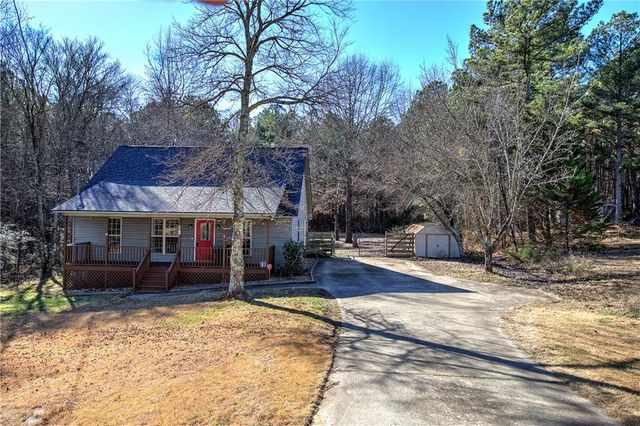 81 Old Highway 41 NW, Adairsville, GA 30103