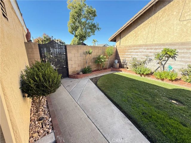 2413 S Parco Avenue, Ontario, CA 91761