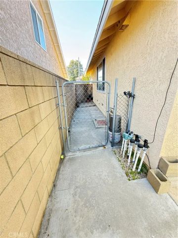 2413 S Parco Avenue, Ontario, CA 91761