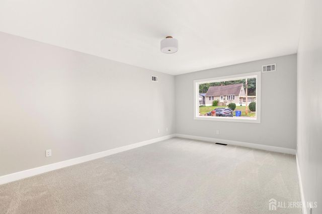 514 s park Drive, Perth Amboy, NJ 08861
