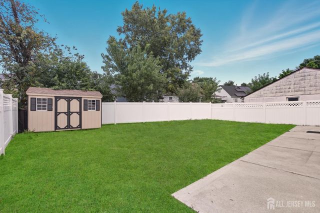 514 s park Drive, Perth Amboy, NJ 08861