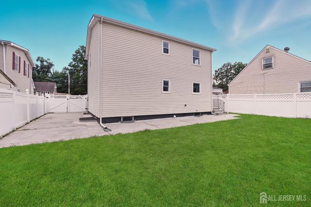 514 s park Drive, Perth Amboy, NJ 08861
