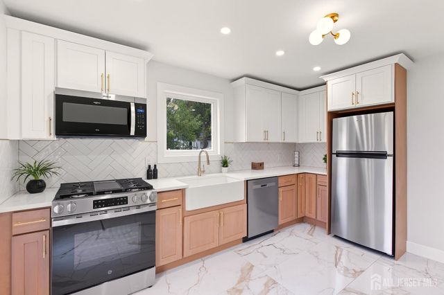 514 s park Drive, Perth Amboy, NJ 08861