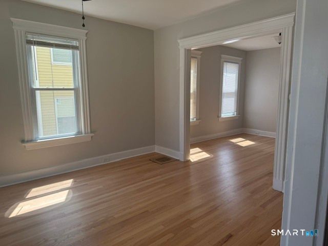 86 Cottage Avenue, Ansonia, CT 06401