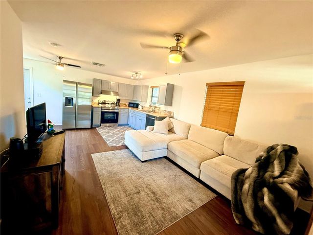 2852 59TH AVENUE N, St Petersburg, FL 33714