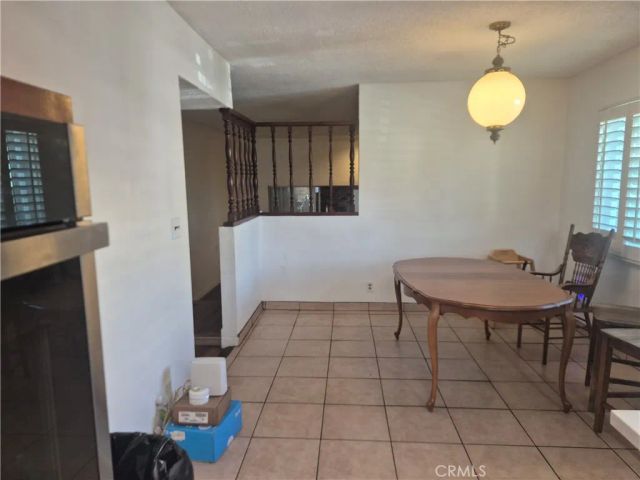 12621 S Hoover South, Los Angeles, CA 90044