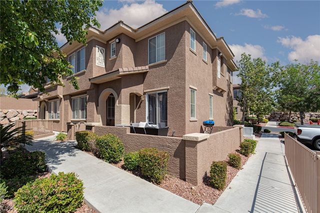 3965 PALM BEACH Street 101, Las Vegas, NV 89129