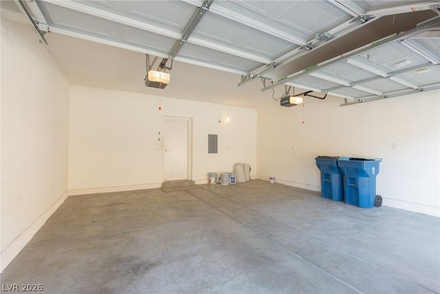 3965 PALM BEACH Street 101, Las Vegas, NV 89129