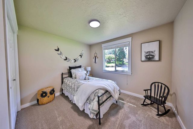 4725 S Bates Rd, Spokane, WA 99206