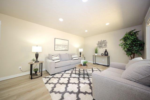 4725 S Bates Rd, Spokane, WA 99206