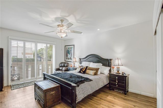 5216 Yarmouth 107, Encino, CA 91316