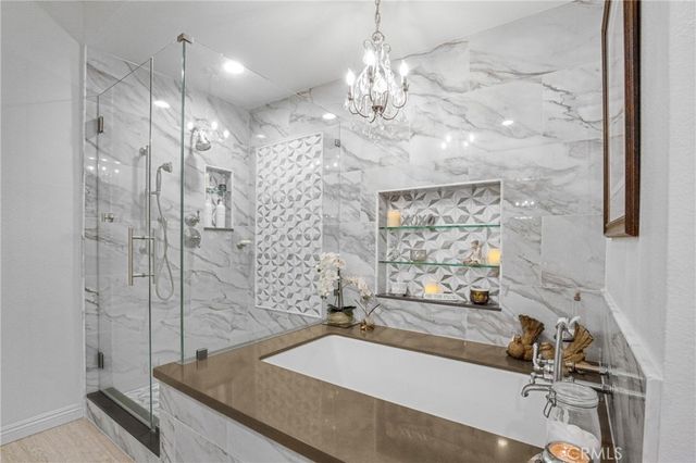 5216 Yarmouth 107, Encino, CA 91316