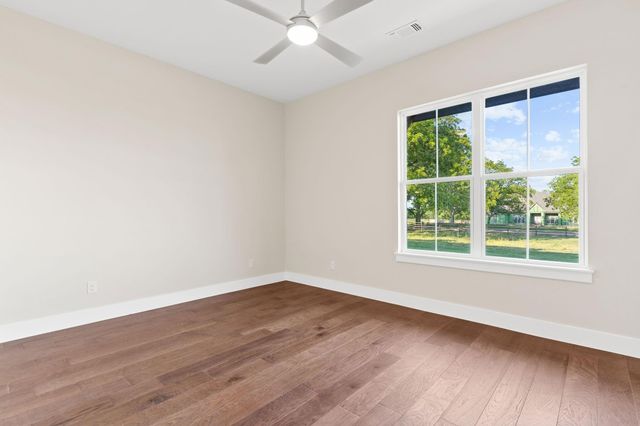 1406 Kara Trail, Van Alstyne, TX 75495