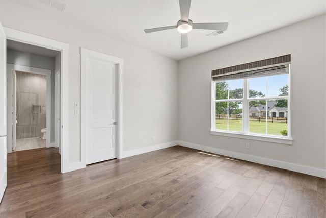 1406 Kara Trail, Van Alstyne, TX 75495