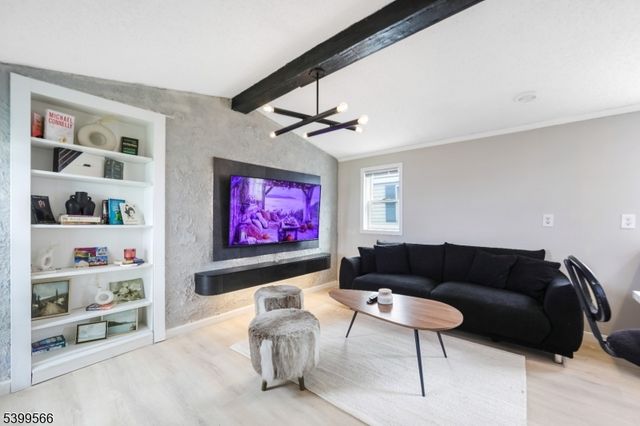 191 W 24th Street B22, Bayonne City, NJ 07002