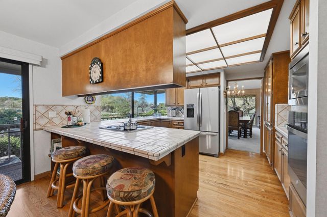 8860 Auburn Valley Rd, Auburn, CA 95602