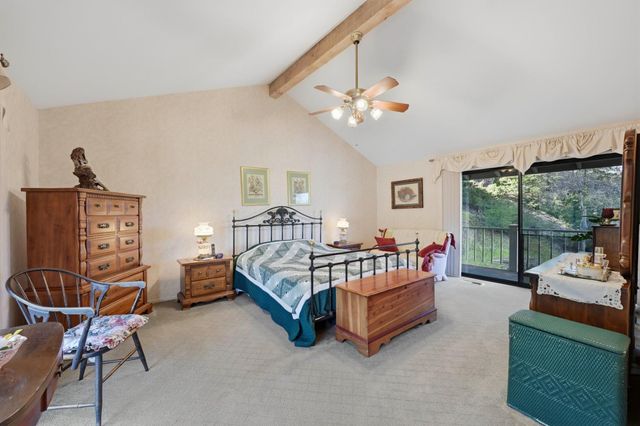 8860 Auburn Valley Rd, Auburn, CA 95602