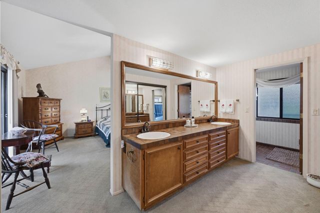 8860 Auburn Valley Rd, Auburn, CA 95602