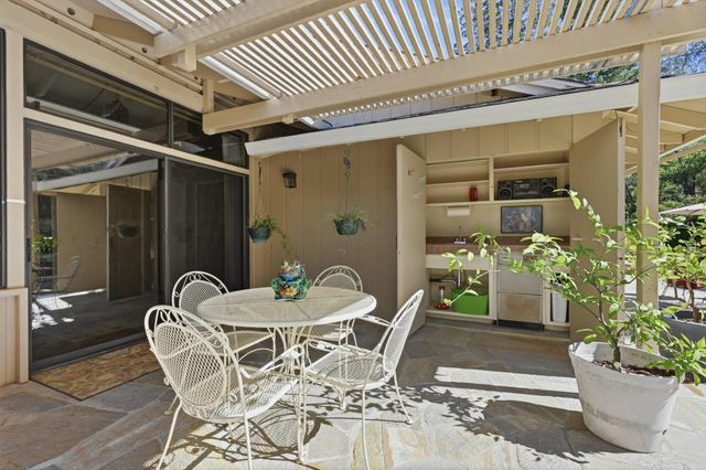 8860 Auburn Valley Rd, Auburn, CA 95602