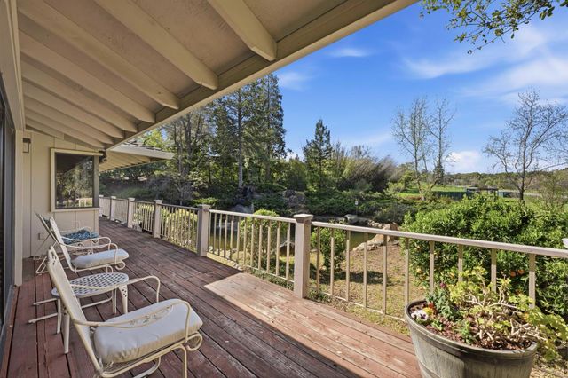 8860 Auburn Valley Rd, Auburn, CA 95602
