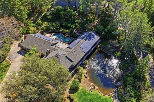 8860 Auburn Valley Rd, Auburn, CA 95602