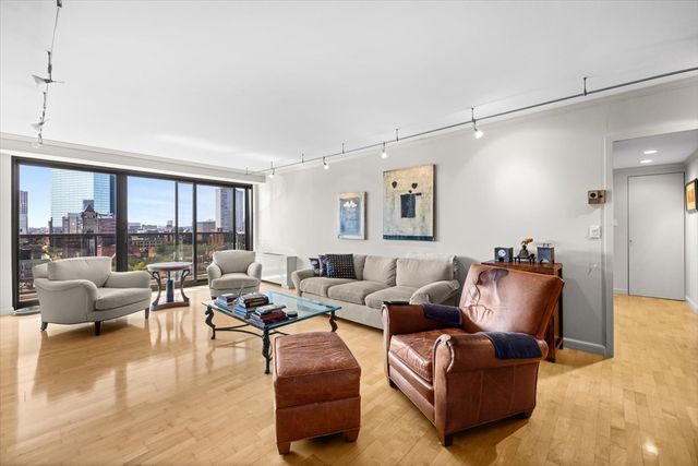 180 Beacon 15B, Boston, MA 02116