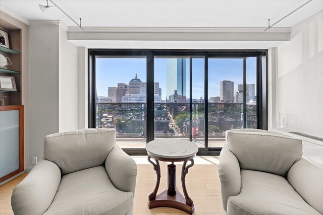 180 Beacon 15B, Boston, MA 02116