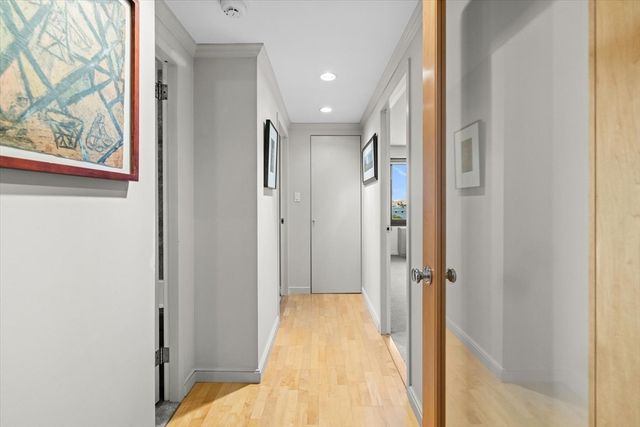 180 Beacon 15B, Boston, MA 02116