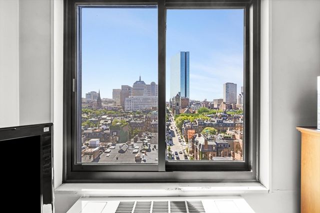 180 Beacon 15B, Boston, MA 02116