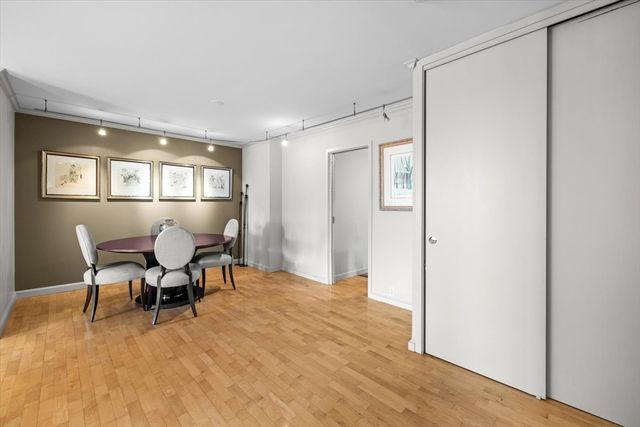 180 Beacon 15B, Boston, MA 02116