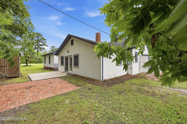 1615 Parkview Drive, Elizabeth City, NC 27909