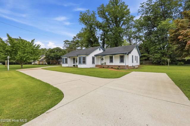 1615 Parkview Drive, Elizabeth City, NC 27909