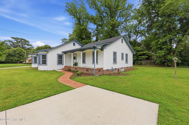 1615 Parkview Drive, Elizabeth City, NC 27909