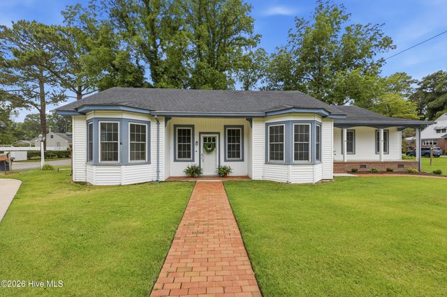 1615 Parkview Drive, Elizabeth City, NC 27909