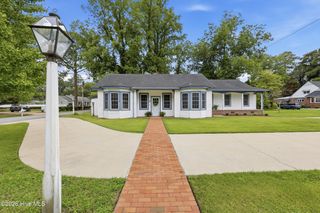 1615 Parkview Drive, Elizabeth City, NC 27909