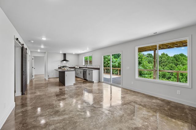 1124 Dale Ridge Rd, Dowelltown, TN 37059