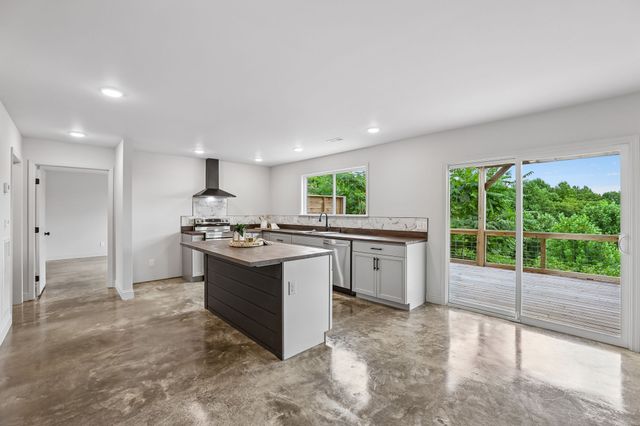 1124 Dale Ridge Rd, Dowelltown, TN 37059