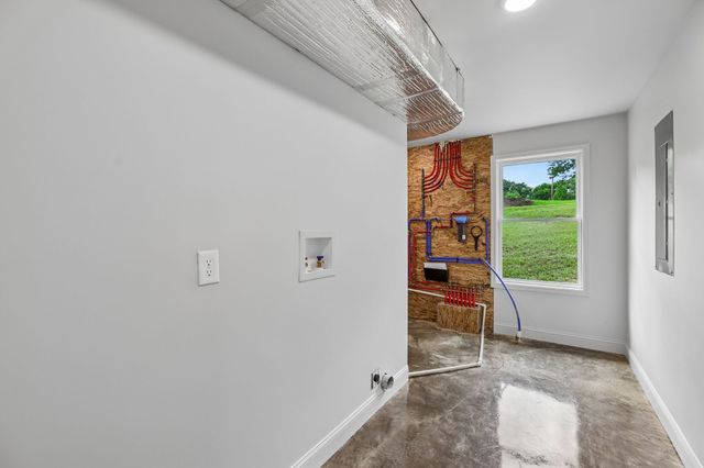 1124 Dale Ridge Rd, Dowelltown, TN 37059