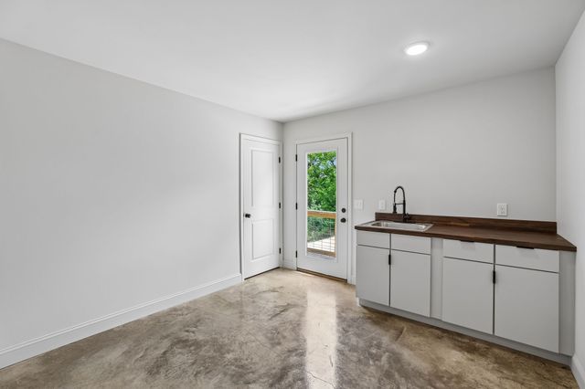 1124 Dale Ridge Rd, Dowelltown, TN 37059