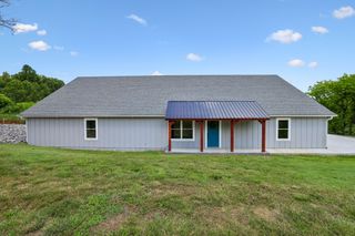 1124 Dale Ridge Rd, Dowelltown, TN 37059