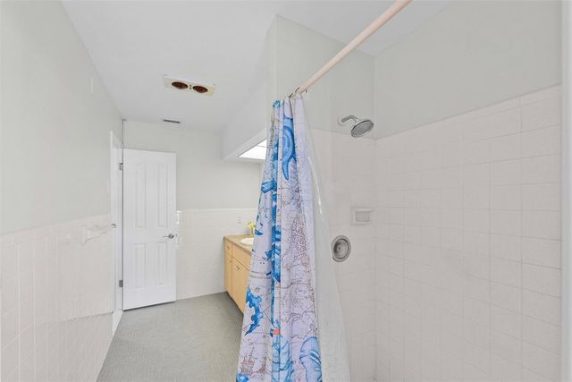 5284 NE 18th Terrace, Fort Lauderdale, FL 33308